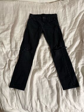 Men's Levi’s 511 Straight Black Jeans with Knee Rips
